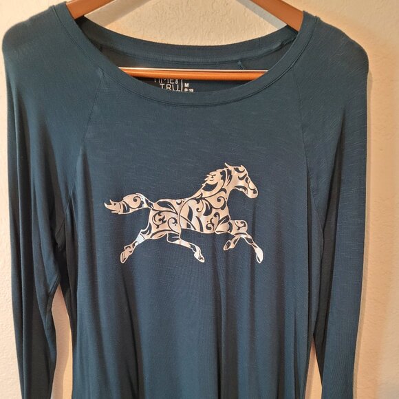 Time and Tru Womens Long Sleeve Teal Shirt with Silver Horse Decal on Front - Picture 1 of 4